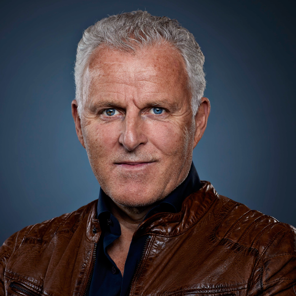 Auteursportret Peter R. de Vries
